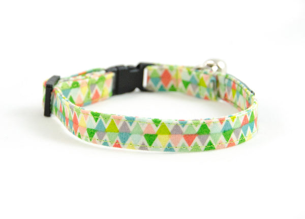 Cat collar in Izabella